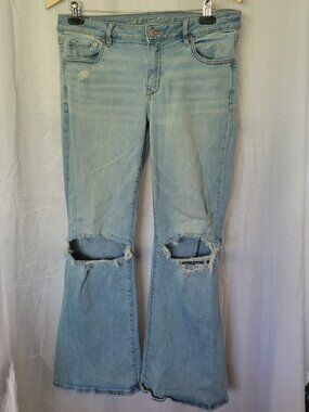 American Eagle Women's Distressed Flare Jeans Light Wash Ripped Knees Size 10